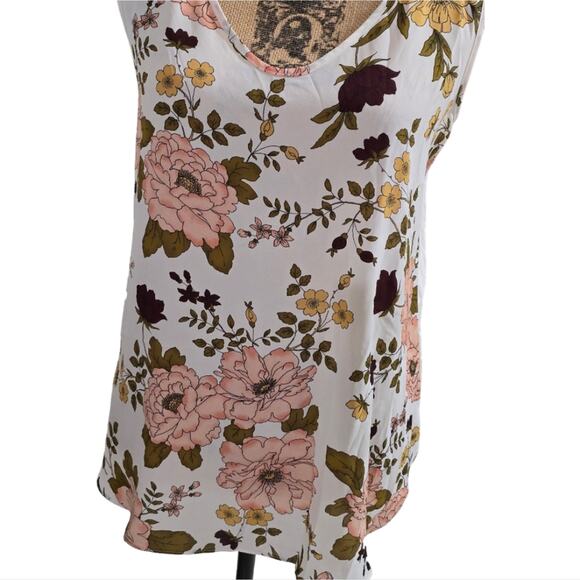 Loft floral Flowy Lightweight Cottagecore Tank Top Size Medium - Picture 3 of 6